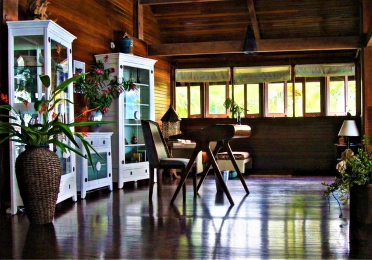 Breve Azurine Lagoon Resort Karimunjawa Exterior photo
