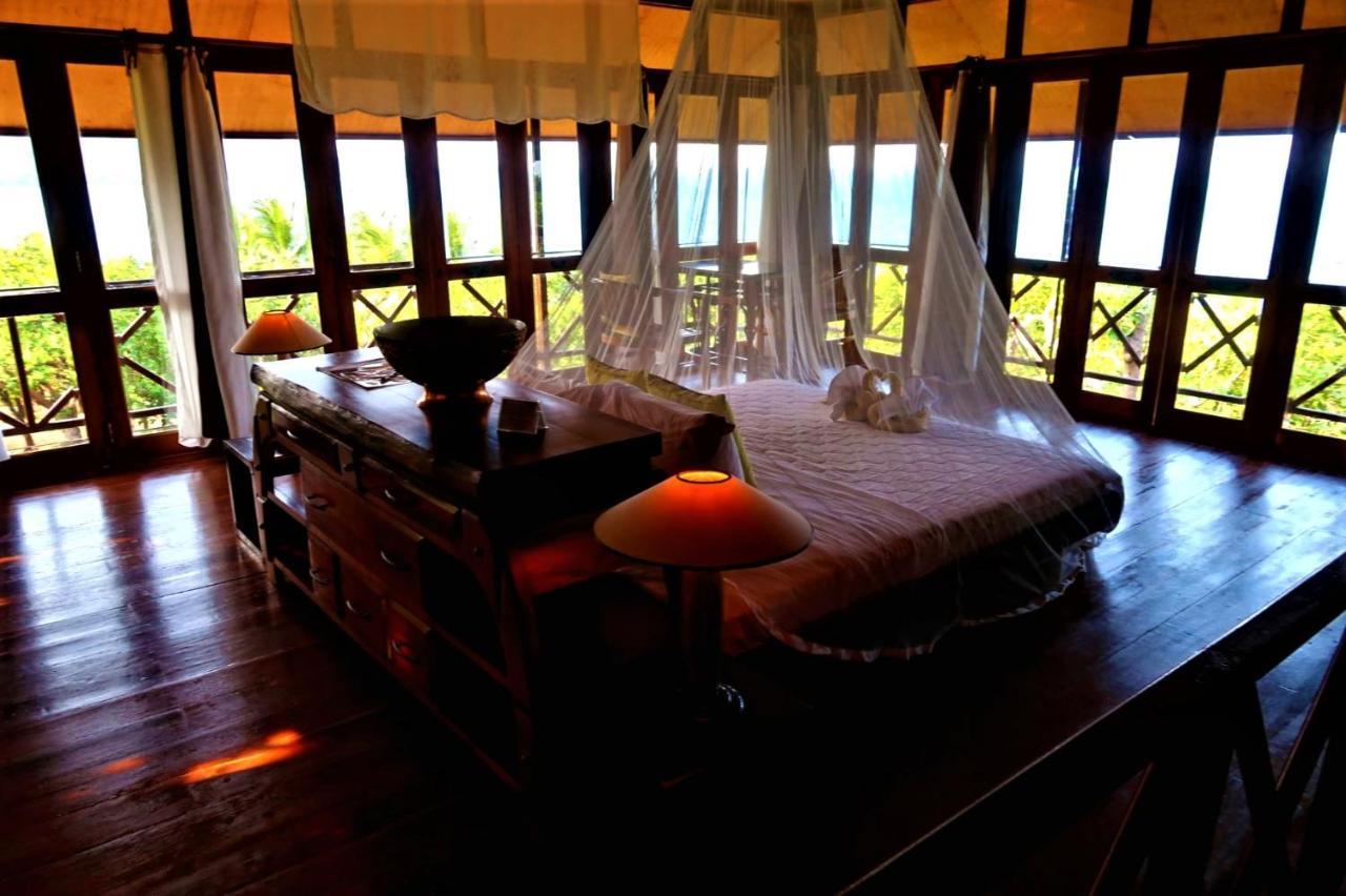 Breve Azurine Lagoon Resort Karimunjawa Exterior photo