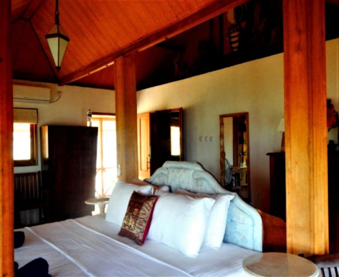 Breve Azurine Lagoon Resort Karimunjawa Exterior photo