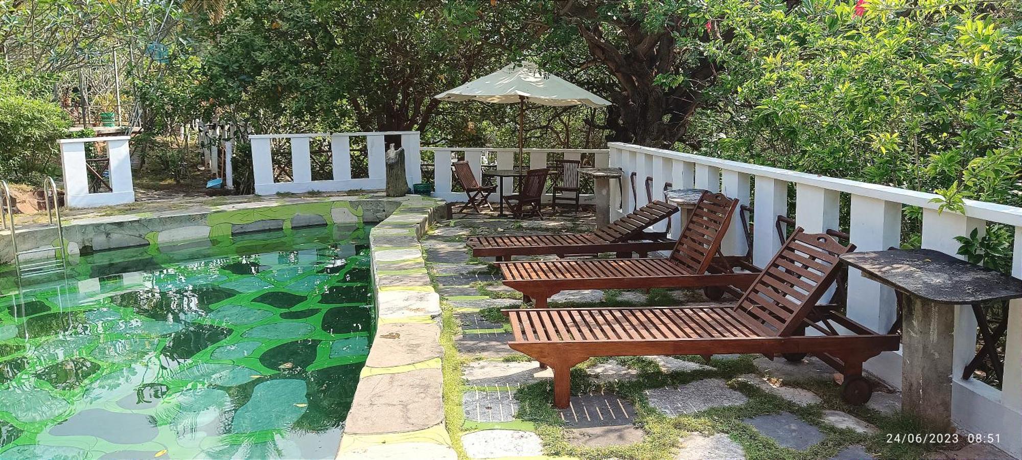 Breve Azurine Lagoon Resort Karimunjawa Exterior photo