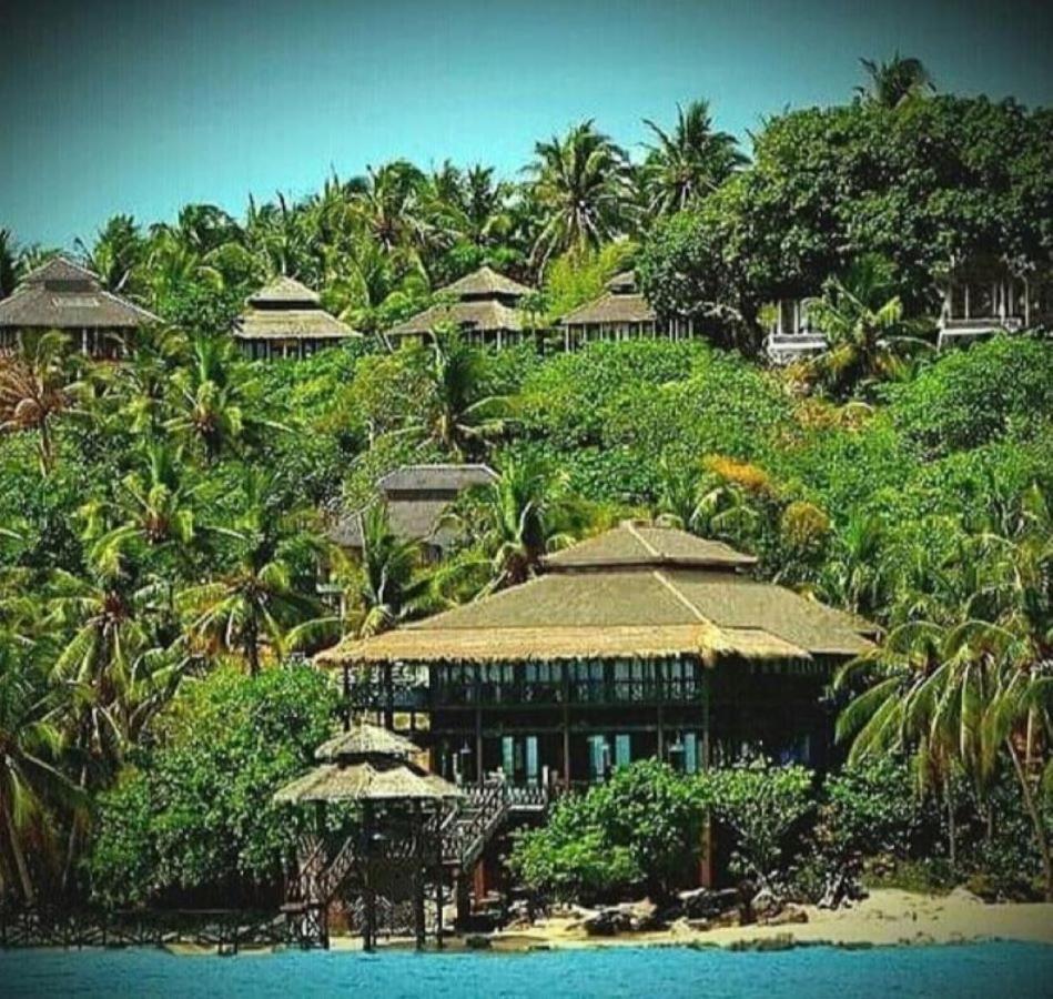 Breve Azurine Lagoon Resort Karimunjawa Exterior photo
